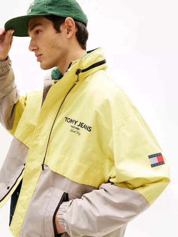 Tommy Hilfiger - Casaca impermeable Tommy Jeans Amarilla